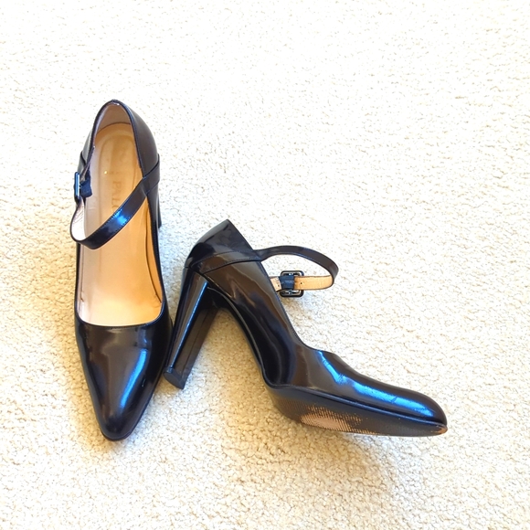 Pretty Paloma Pumps - Picture 2 of 4
